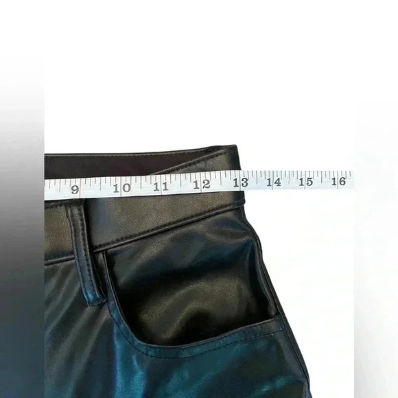 Abercrombie & Fitch Vegan Leather Ankle Straight Pant Size 4 Short - Picture 6 of 10
